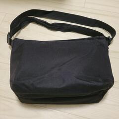 ショルダーバッグの画像