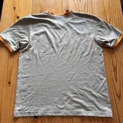 【古着】 Abercrombie 胸ロゴ Tシャツ Ｍサイズぐらい カーキっぽいの画像