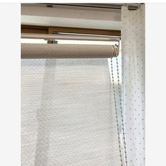 ニチベイロールカーテン　オフホワイト　ブラインド　の画像