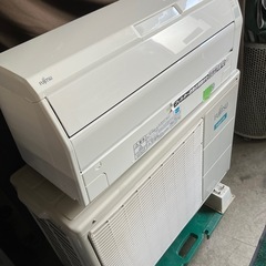 保証付、取付込FUJITSU2018年4.0KW 14畳の画像
