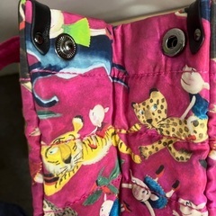 新品タグ付きアルベロベロキルティングナイロンショルダーの画像