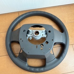 トヨタ　ランドクルーザープラド150系TX　純正ステアリングの画像
