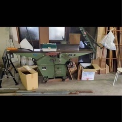 大工さん木材機械の画像