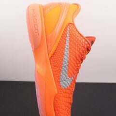 新品未使用 Nike ナイキ　スニカーの画像