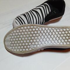 中古品　スリッポン　ゼブラ柄の画像