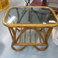 ID221594　テーブル　ガラスの画像