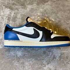 新品未使用 Nike　ナイキ　スニカーの画像