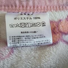 Hello Kitty ひざ掛けの画像