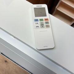 東芝・エアコン  冷房6～9畳 / 2.2kW / 2017年製の画像