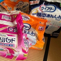 (商談中)大人用紙オムツいろいろの画像
