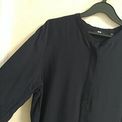 【XL】UNIQLO・レーヨンシャツの画像