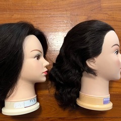 美容師国家試験用ウィッグなど　の画像