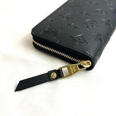 ルイヴィトン長財布 
値下げ交渉okの画像