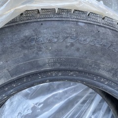 185 タイヤ　2本の画像