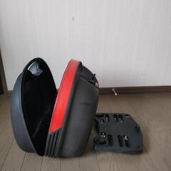 バイク用リヤボックスの画像