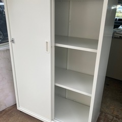 鍵付き　スチール製　書庫　情報管理にの画像