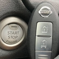 【自社ローン対象】日産　ノート　キーレス　アルミホイール　バックカメラの画像