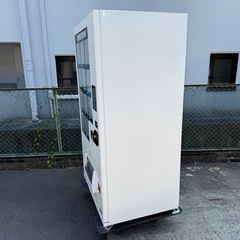 サンデン　SANDEN　ど冷えもん　冷凍自動販売機　新紙幣　新５００円対応　２０２２年製　FIV-KIA2110Nの画像