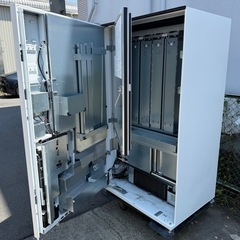 サンデン　SANDEN　ど冷えもん　冷凍自動販売機　新紙幣　新５００円対応　２０２２年製　FIV-KIA2110Nの画像