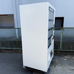 サンデン　SANDEN　ど冷えもん　冷凍自動販売機　新紙幣　新５００円対応　２０２２年製　FIV-KIA2110Nの画像