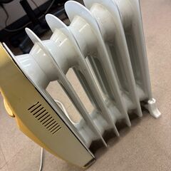 YAMAZEN ヤマゼン ミニオイルヒーター MH-360 通電確認済 動作未確認 現状品 暖房器具の画像