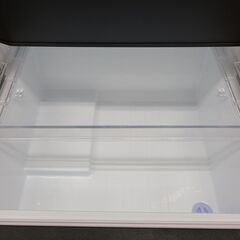 J1249【リユースのサカイ柏店】TOSHIBA　トウシバ　３ドア冷蔵庫　GR-V33SC　2024年製 クリーニング済み　参考価格109,758円の画像