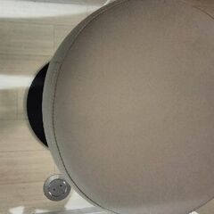 ミニスツール　直径34cm 高さ58〜74cm　椅子の画像