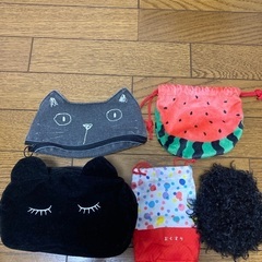 スリコポーチ ネコポーチ クレヨンしんちゃん他の画像