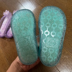 15センチ　キラキラサンダルの画像