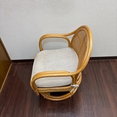 【無料】【引取限定】ラタンチェアお譲りします2025/8/8〜の画像