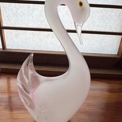 小樽ガラス 白鳥の置物の画像