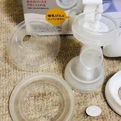 ピジョン　手動　搾乳機　の画像