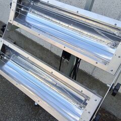 大都産業 QH600-2B2H 2灯式近赤外線乾燥機 クイックヒーター 200V【野田愛宕店】【店頭取引限定】【未使用】管理番号：IT4S9CNKDHDIの画像