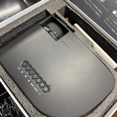 LEDプロジェクター 120インチ投影 ブラックの画像
