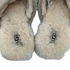 186000 UGG アグ スカッフ ムートン 1101111  グレー　ベージュ Caribou [241211HM140144]の画像