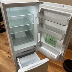 美品！2023年製　東芝　TOSHIBA　冷蔵庫 2ドア 153L 右開き BSシリーズ 幅47.9cm セミマットホワイト　GR-W15BS-Wの画像