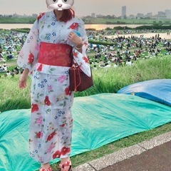 花柄浴衣3点セット（浴衣・下駄・かごバッグ）の画像