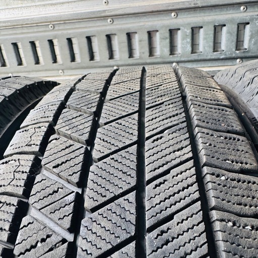 極上タイヤ　BRIDGESTONE ブリヂストン　ブリジストン　VRX3 195/65R15 スタッドレス　タイヤ　２０２１年製　15