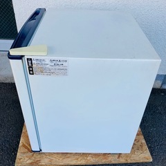 Abitelax ノンフロン電気冷蔵庫　AR-515 2014年製　46L 動作品
の画像