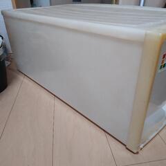 衣装ケース(あと2個あります)の画像