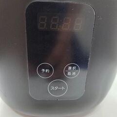 J2022 【リユースのサカイ柏店】 ROOMMATE　4合炊きマイコン炊飯ジャー　RM-200H-BK　ﾌﾞﾗｯｸ　 2022年製　クリーニング済みの画像