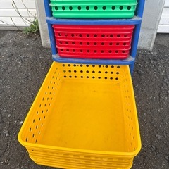 収納棚の画像