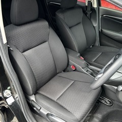 平成26年式ホンダフィット　距離91000キロ　ナビ　ドラレコ　ETC  禁煙車　車検整備付き　各種ローンあります❗️の画像