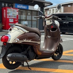 【美車•人気の為売り切れ御免】YAMAHA ビーノ AY02 ブラウン 新型【ローンOK、現車確認歓迎】の画像