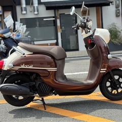 【美車•人気の為売り切れ御免】YAMAHA ビーノ AY02 ブラウン 新型【ローンOK、現車確認歓迎】の画像