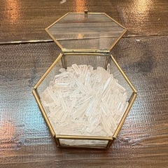 【恵比寿駅】アンティーク ヴィンテージ 小物入れの画像