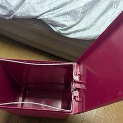【ニトリ】 ペダル式ゴミ箱 45リットルの画像