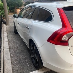 V60T6 AWD Rデザインの画像