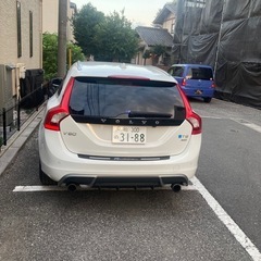 V60T6 AWD Rデザインの画像