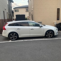V60T6 AWD Rデザインの画像